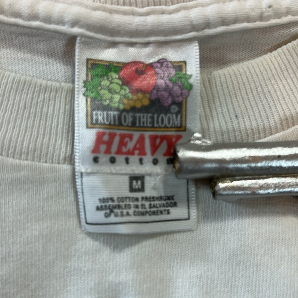 Vintage Houston Ronald McDonald House shirt - Picture 8 of 8